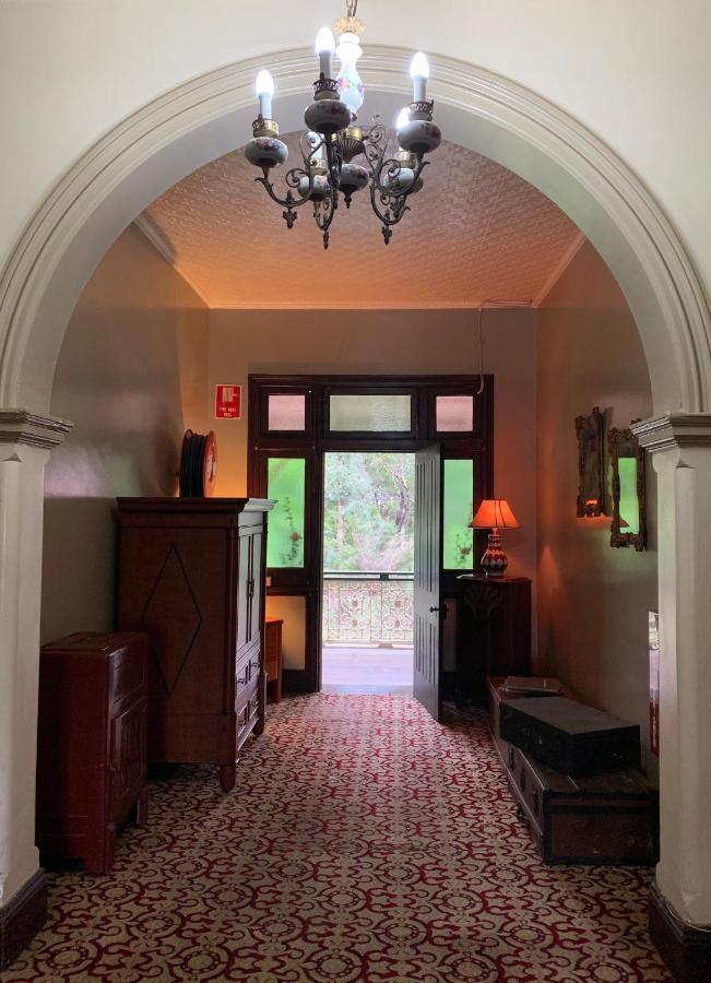 Neath Hotel מראה חיצוני תמונה